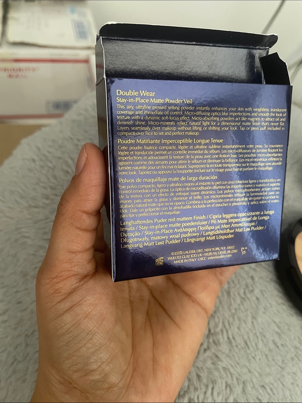 Estee Lauder Double Wear Translucent Matte Compact Powder - Beige - Picture 4 of 12